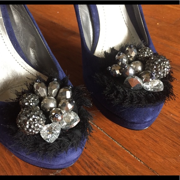 BCBGeneration Royal Blue Suede high Heels - Picture 8 of 8